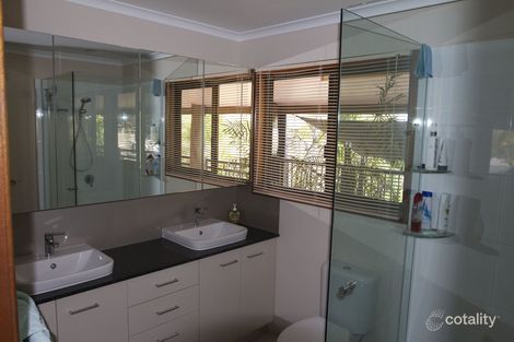 Property photo of 10 Macarthur Drive Cannonvale QLD 4802