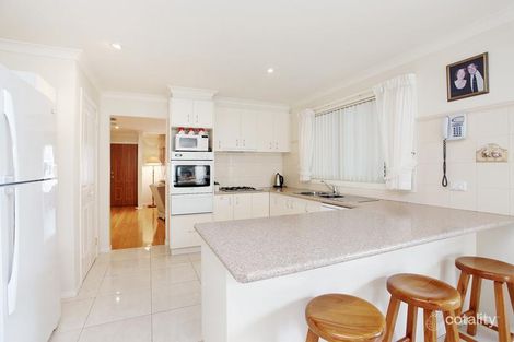 Property photo of 32 Damask Drive Tarneit VIC 3029