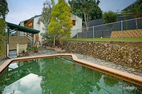 Property photo of 224 Heeb Street Benowa QLD 4217