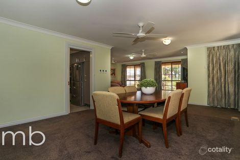 Property photo of 53 Amana Circuit Orange NSW 2800