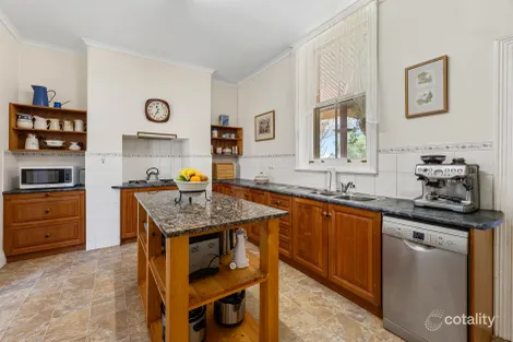 Property photo of 226 Avoca Dell Drive Burdett SA 5253