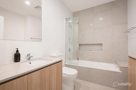 Property photo of 23 Evergreen View Robina QLD 4226