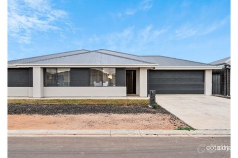 4 Farmer Rd, Munno Para West, SA 5115