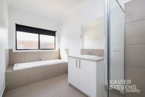 Property photo of 5 Princeton Place Shepparton North VIC 3631