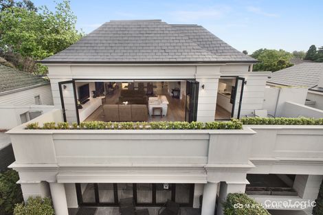 Property photo of 2/12 Millicent Avenue Toorak VIC 3142