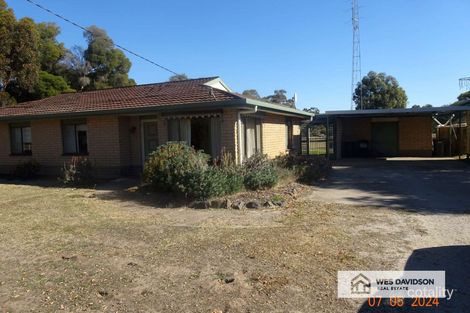 Property photo of 268 Hutchinsons Road Quantong VIC 3401