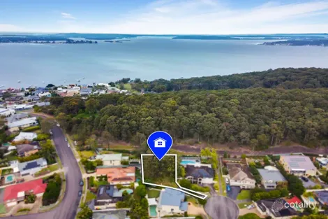35 Pebble Beach Ct, Belmont, NSW 2280