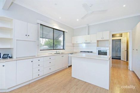 Property photo of 33 Dickens Street Hamilton VIC 3300