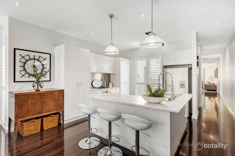 Property photo of 2/516 Tooronga Road Hawthorn East VIC 3123