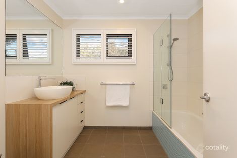 Property photo of 16 Newcombe Street Marengo VIC 3233