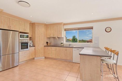 Property photo of 2 Cardiff Close Bridgeman Downs QLD 4035