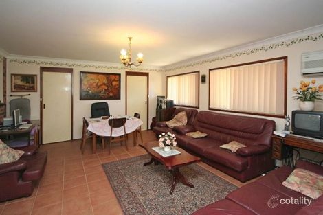 Property photo of 4 Elliotdale Close Elderslie NSW 2570