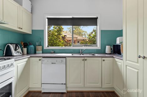 Property photo of 7 Aaron Place Kilsyth VIC 3137