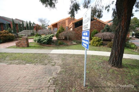 15 Lakewood Dr, Knoxfield, VIC 3180