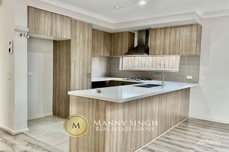 Property photo of 35 Ritchie Drive Clyde North VIC 3978