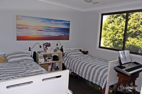 Property photo of 17 Carramar Crescent Hawks Nest NSW 2324