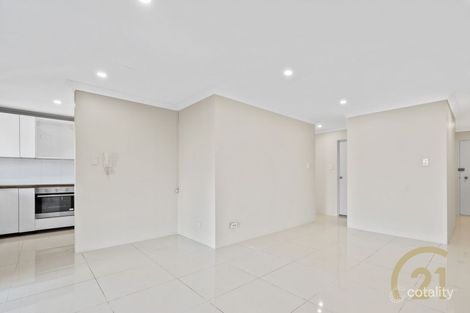 10/181-185 Sandal Cres, Carramar, NSW 2163
