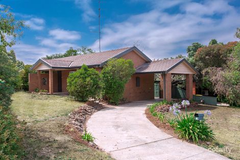 13 Grandison Ave, Mount Clear, VIC 3350