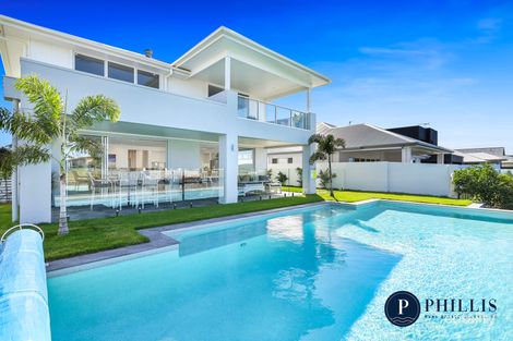 Property photo of 18 Frangipani Court Jacobs Well QLD 4208