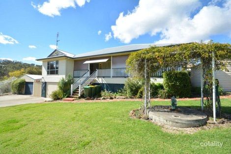 Property photo of 14 Bunya Pine Drive Hodgson Vale QLD 4352
