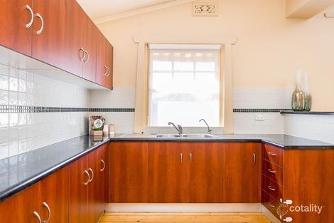 Property photo of 26 West Lakes Boulevard Albert Park SA 5014