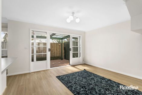 Property photo of 4 Westbourne Road Kensington VIC 3031