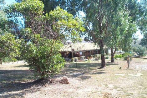 32 Jones Cl, Alexandra, VIC 3714