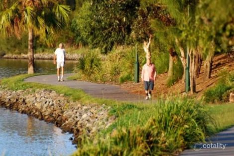 Property photo of 342/33 Lakefront Crescent Varsity Lakes QLD 4227