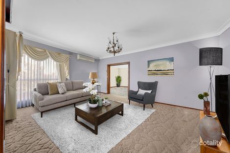 12 Cochrane Ave, Mickleham, VIC 3064