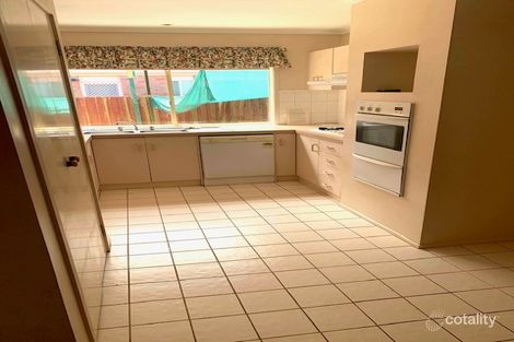 Property photo of 13 Delbridge Drive Sydenham VIC 3037
