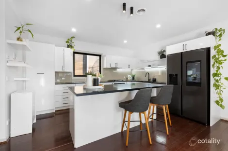 Property photo of 12/40 Highclere Avenue Mount Waverley VIC 3149