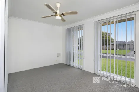Property photo of 18 Coolibah Avenue Albion Park Rail NSW 2527