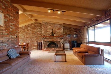 Property photo of 13 Windsor Crescent Horsham VIC 3400