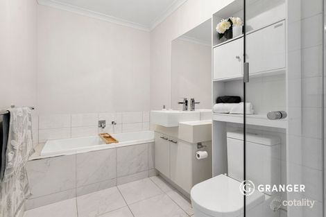 18 Helm Ave, Safety Beach, VIC 3936