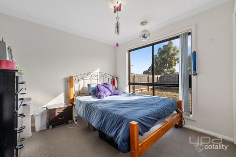 Property photo of 17 Lores Drive Brookfield VIC 3338
