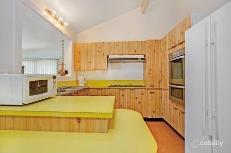 Property photo of 23 Woolley Close Thornton NSW 2322