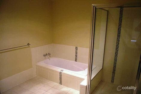 Property photo of 2/7 Gregory Close Westdale NSW 2340