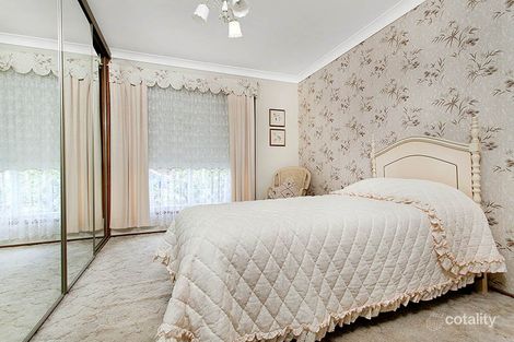 Property photo of 35 Polock Crescent Albion Park NSW 2527