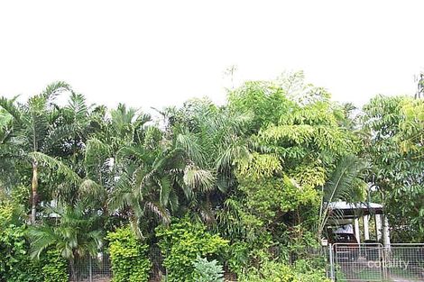 25 Cunningham St, Yorkeys Knob, QLD 4878