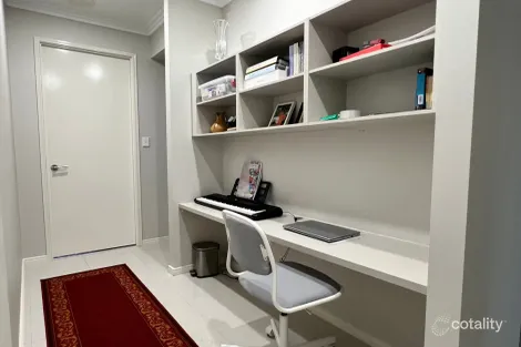 Property photo of 9 Ginger Crescent Griffin QLD 4503