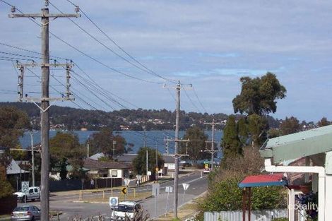 Property photo of 23 Fairfax Road Warners Bay NSW 2282