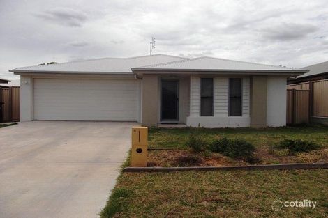 6 Bridgeman Pde, Kingaroy, QLD 4610