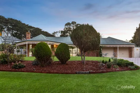 13 Sweetwater Dr, Frankston South, VIC 3199