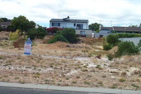 6 Weatherley Dr, Two Rocks, WA 6037