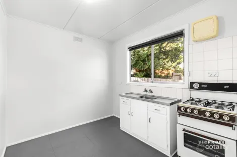 Property photo of 14 Duff Parade Viewbank VIC 3084