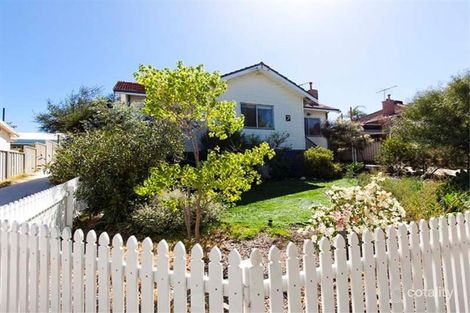 Property photo of 7 Instone Street Hilton WA 6163