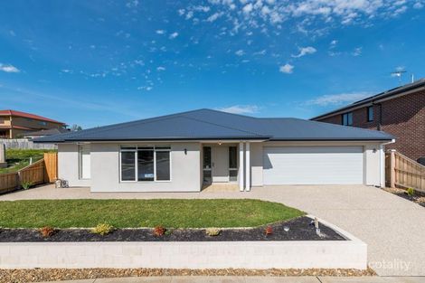 28 Penton Way, Lynbrook, VIC 3975