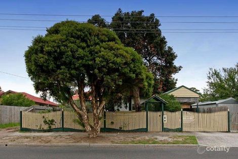 Property photo of 21 Surrey Street Mornington VIC 3931