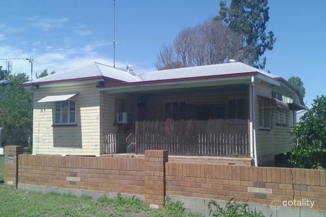 Property photo of 8 Daisy Street Miles QLD 4415