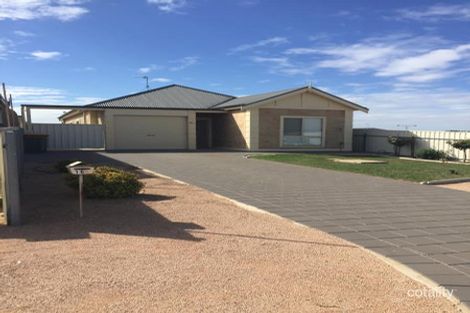 16 Clarke St, Wallaroo, SA 5556